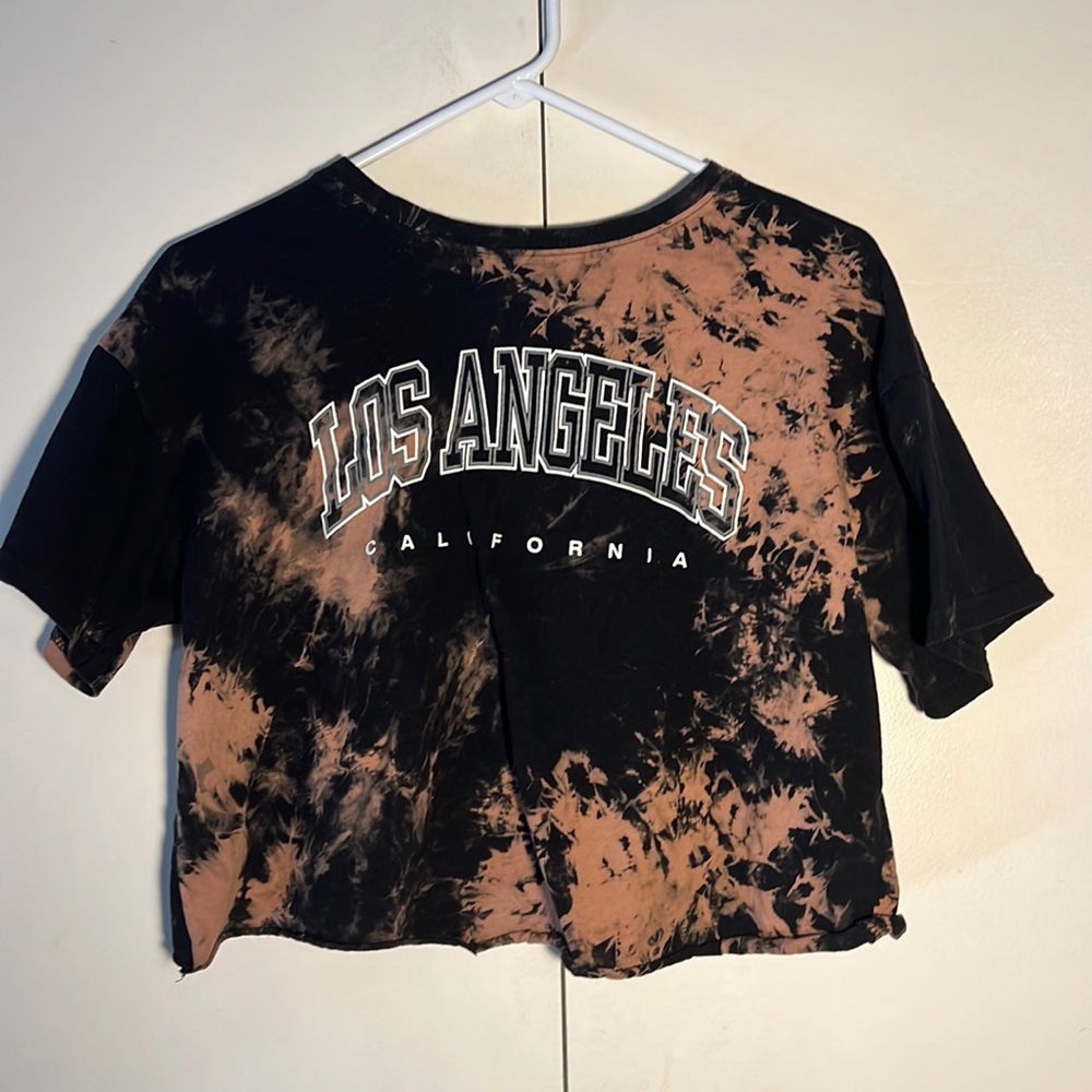 Romwe Graphic Crop Tee Size Small